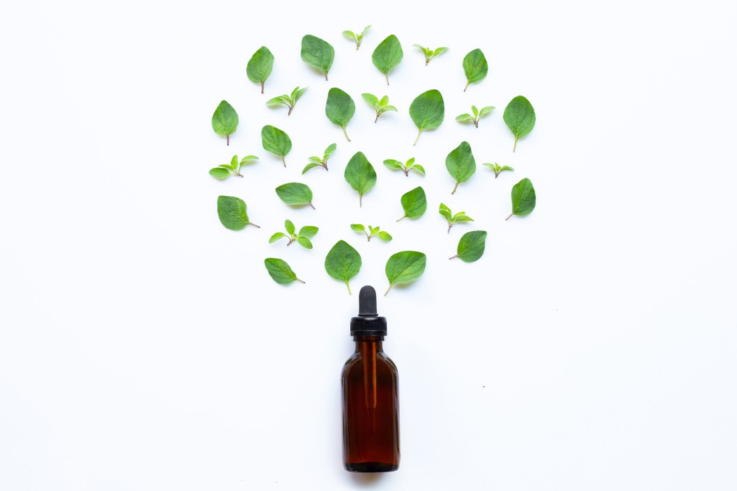 What are the health benefits of oregano oil